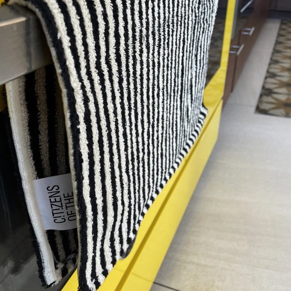 Black Kitchen Towel - Double Sided Pom Pom Turkish - Picture 5 of 9